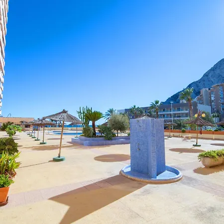 Zafiro 01 By Interhome