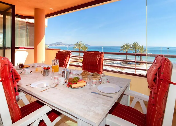 Zafiro 01 By Interhome *