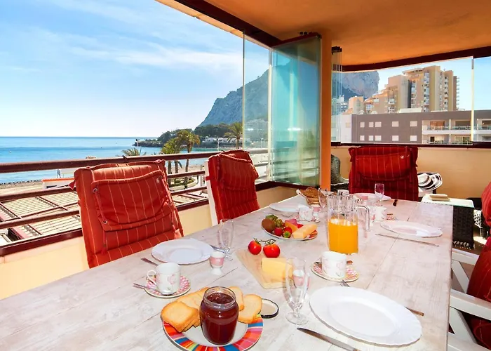 Zafiro 01 By Interhome