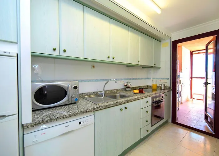 Zafiro 01 By Interhome