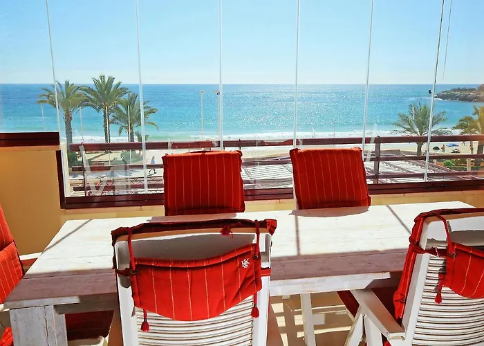 Zafiro 01 By Interhome